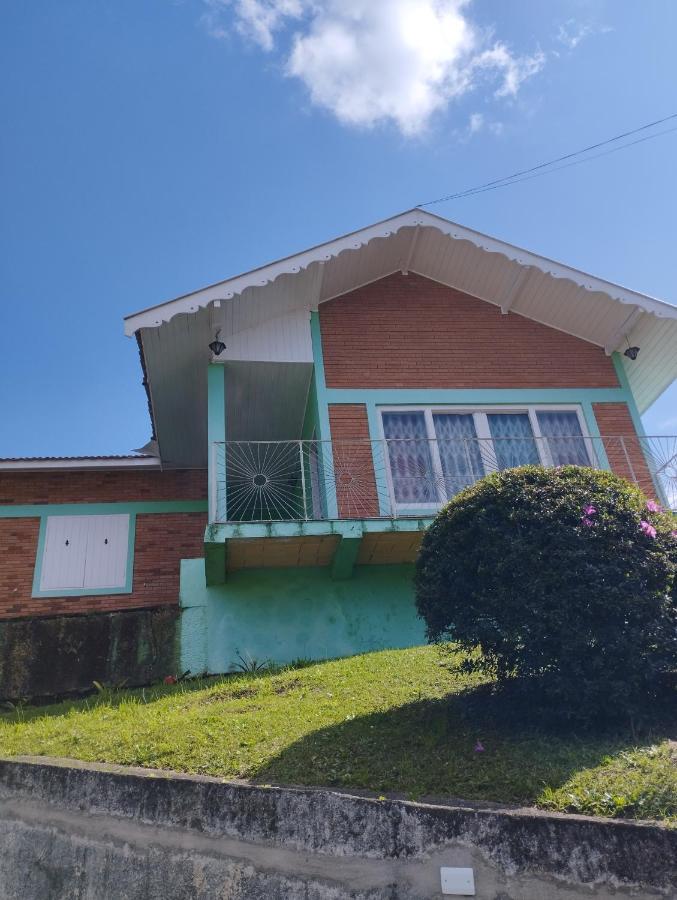 Casa Aconchegante Na Serra Campos do Jordão المظهر الخارجي الصورة
